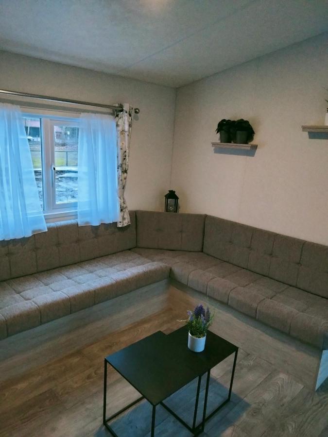 Bj Chalets - De Rug 1 - Vakantiepark Lauwersoog - Luxe Chalet Met Vaatwasser! Vroege Incheck! Eksteriør billede