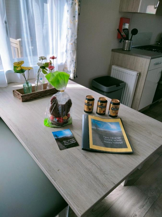 Bj Chalets - De Rug 1 - Vakantiepark Lauwersoog - Luxe Chalet Met Vaatwasser! Vroege Incheck! Eksteriør billede