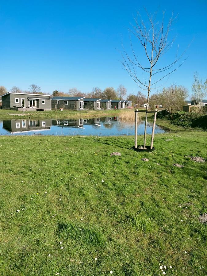 Bj Chalets - De Rug 1 - Vakantiepark Lauwersoog - Luxe Chalet Met Vaatwasser! Vroege Incheck! Eksteriør billede